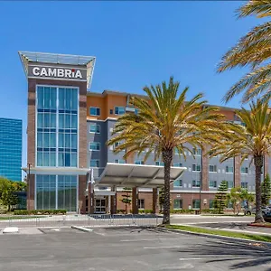 Cambria Angeles Lax Airport Hotel